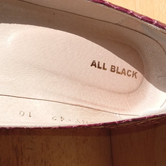 Purple leather snake skin and fabric bow platforms - Picture 8 of 9